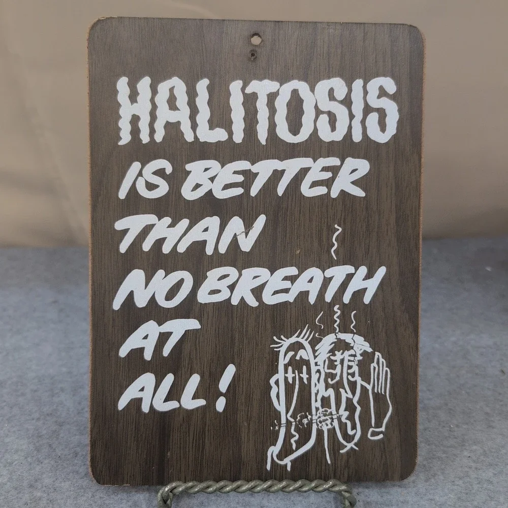 VTG 1968-73 Pressboard KMart Wall Sign Plaque Halitosis Breath Humorous Quote